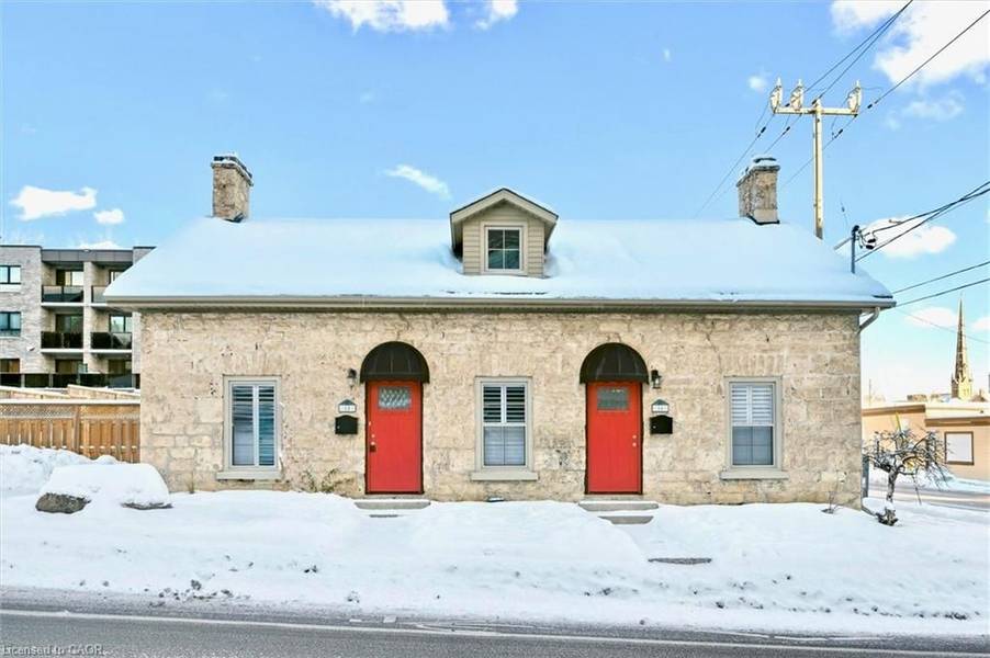 16-18 St Andrews ST, Cambridge, ON N1S 1M4