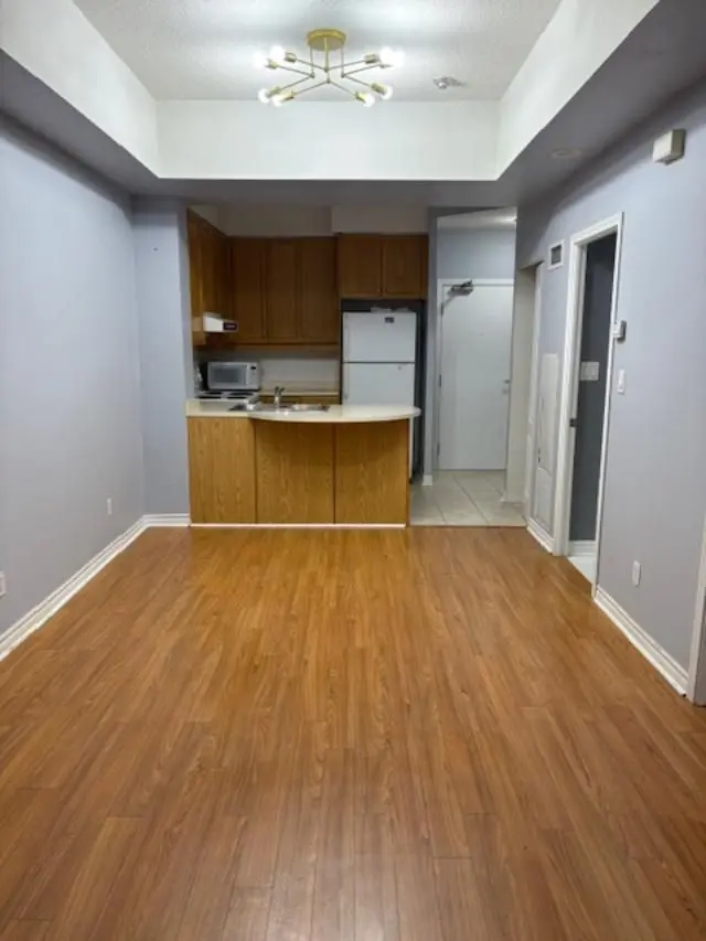 Toronto C15, ON M2K 3B8,2 Rean DR #GV10