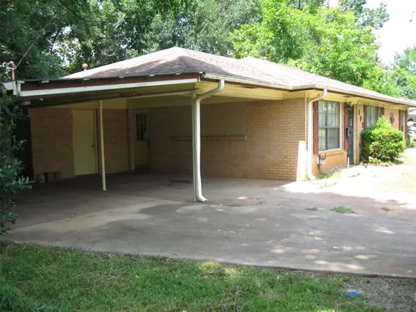 Palestine, TX 75803,105 Bellview Drive