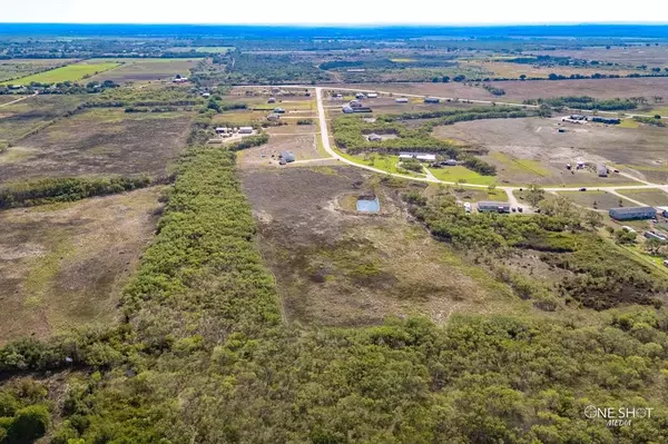 Clyde, TX 79510,1330 Eagle Cove. Lane