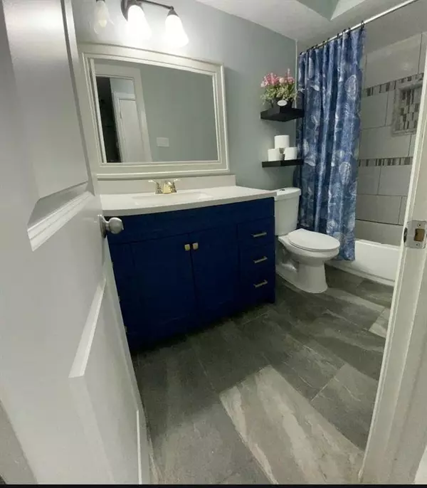 Dallas, TX 75227,2579 Mossglen Drive