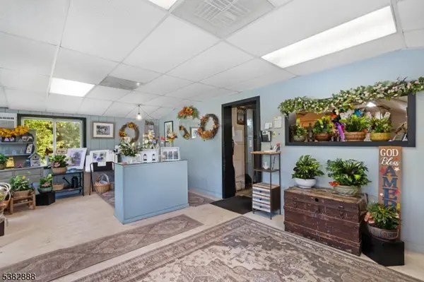 Hackettstown Town, NJ 07840,634 WILLOW GROVE ST.