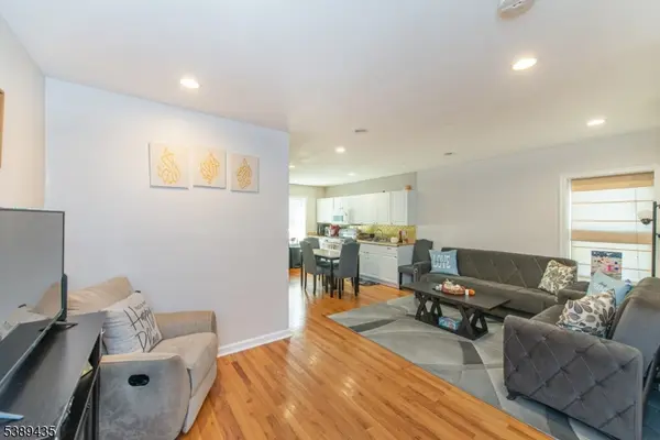 Hawthorne Boro, NJ 07506,76 Mohawk Ave