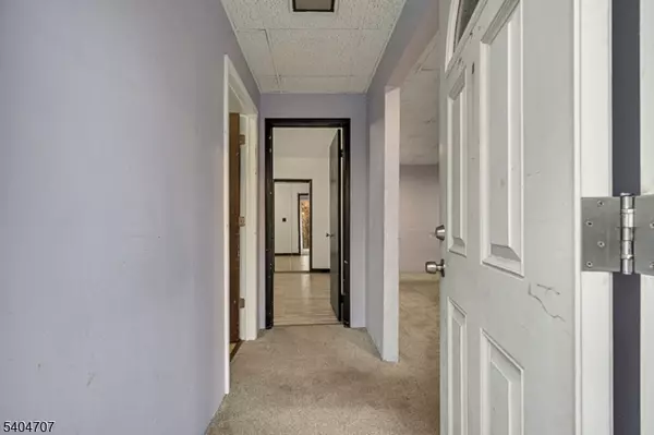 North Brunswick Twp., NJ 08902,746 Spruce Rd