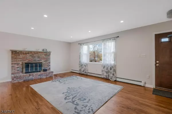 Bridgewater Twp., NJ 08807,944 Victor St