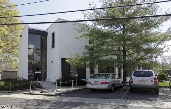 Roselle Park Boro, NJ 07204,441-443 E Westfield Ave