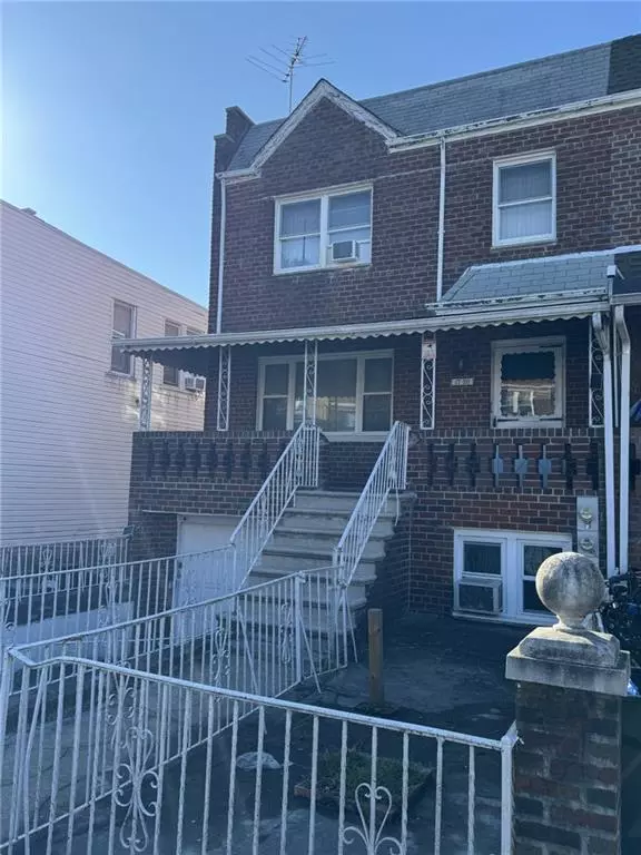 Brooklyn, NY 11204,1720 68th ST