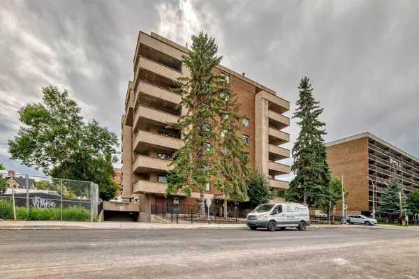 235 15 AVE SW #301,  Calgary,  AB T2R 0P6