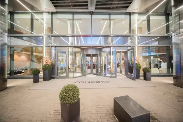 Toronto C01, ON M5V 0X3,1 Concord Cityplace WAY #2315