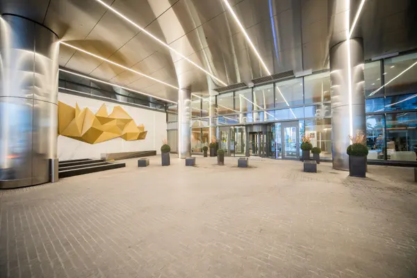 Toronto C01, ON M5V 0X3,1 Concord Cityplace WAY #2315