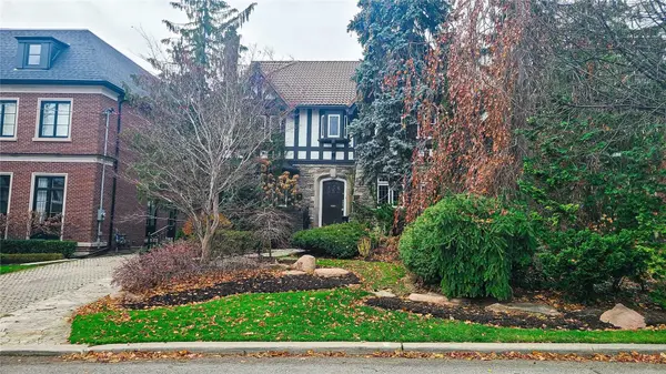 312 Glenayr RD, Toronto C03, ON M5P 3C5