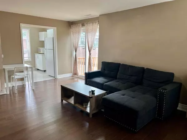 Toronto E04, ON M4B 2J4,983 Victoria Park AVE #2nd Floor