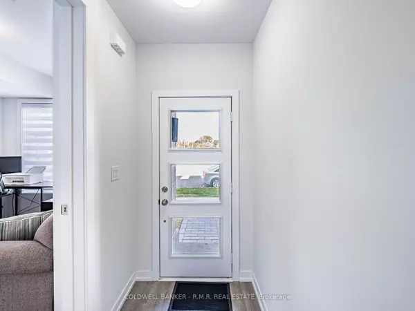 Toronto E09, ON M1P 3C1,136 Brockley DR