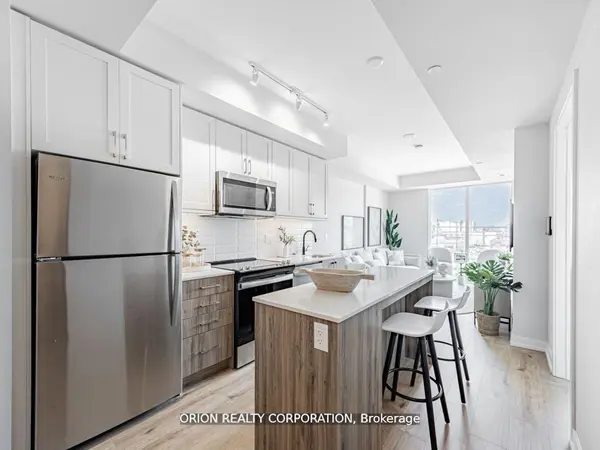 Whitby, ON L1N 4K2,201 Brock ST S #215