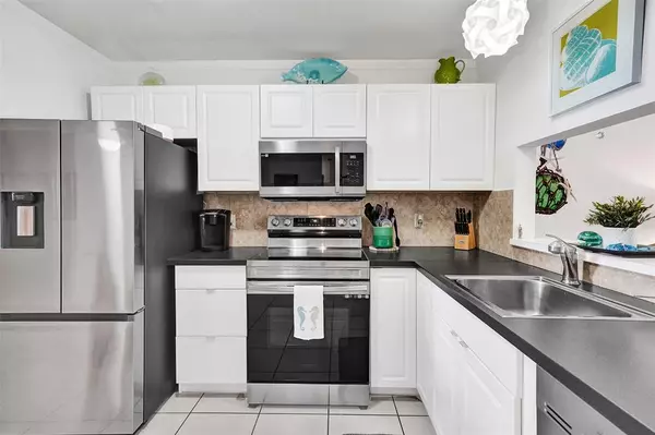 Pompano Beach, FL 33062,777 S FEDERAL HWY #103-L