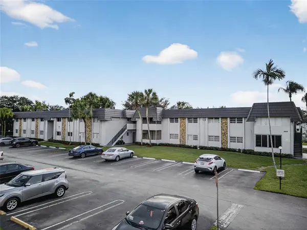 Coral Springs, FL 33065,8400 W Sample Rd #203