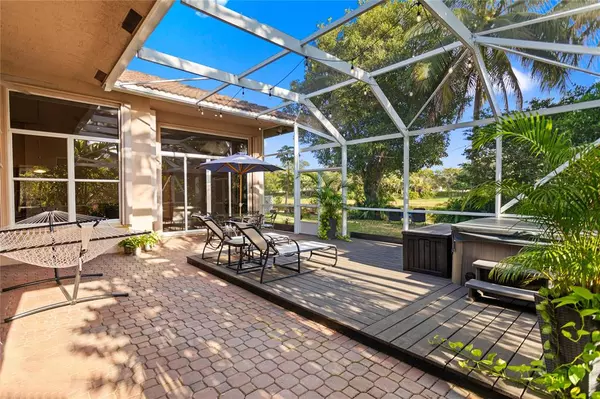 Weston, FL 33327,942 Windward Way