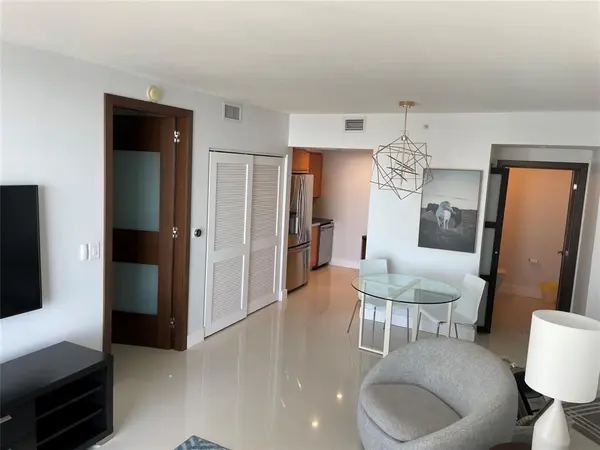 Miami Beach, FL 33141,6365 Collins Avenue Unit #1904