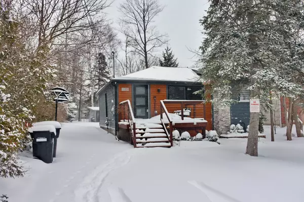 Wasaga Beach, ON L9Z 1W1,15 61st ST S