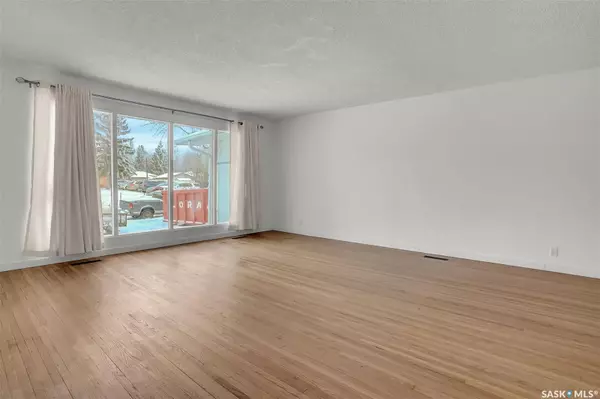 Regina, SK S4S 4Z6,345 Durham DRIVE