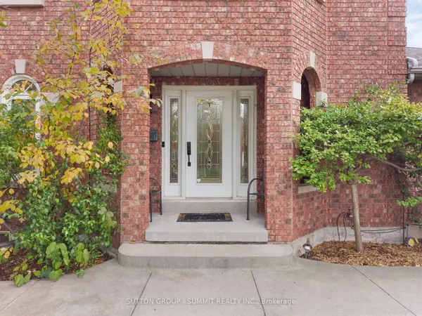 Mississauga, ON L5L 5T9,3353 Loyalist DR