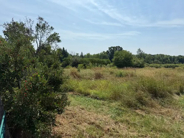 Front Of Leeds & Seeleys Bay, ON K7G 2V3,0 Pelow RD