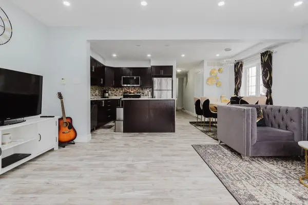 Kitchener, ON N2A 0H8,72 Rivertrail AVE