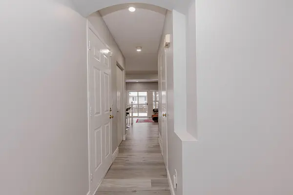 Cambridge, ON N3C 4H4,128 Karalee CRES