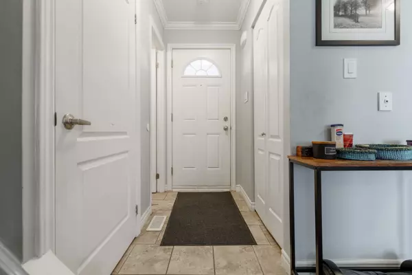 Hamilton, ON L9C 2V3,125 Limeridge RD W