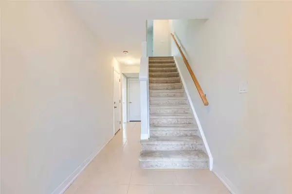 Kitchener, ON N2P 0K3,128 Ian Ormston DR