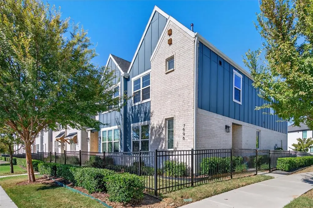 North Richland Hills, TX 76182,7696 Resting Mews