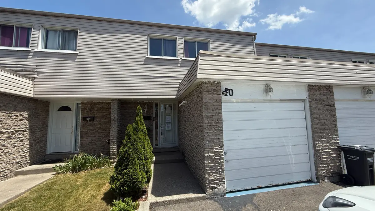 Mississauga, ON L4T 1Y5,3600 Morning Star DR #10