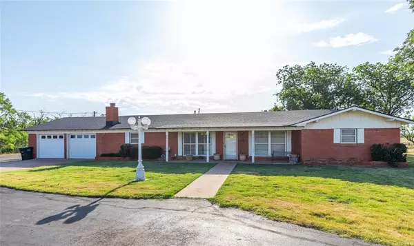 1563 State Highway 70 S, Sweetwater, TX 79556