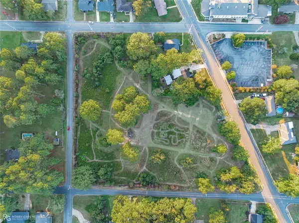 Minden, LA 71055,0 E Todd