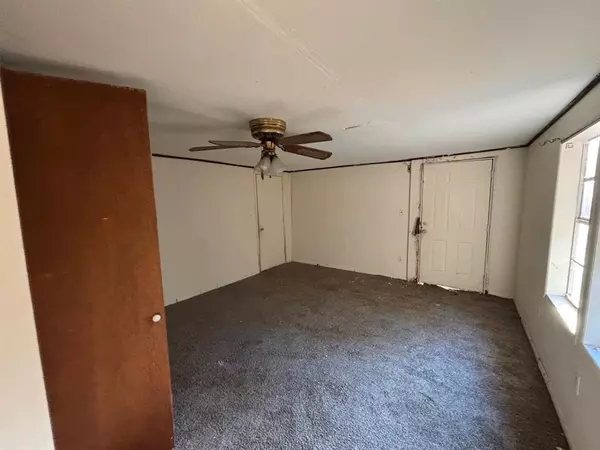 Woodville, TX 75979,225 County Road 4090 N