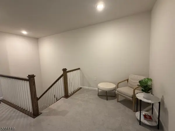 Somerville Boro, NJ 08876,13 Sternadori Rd