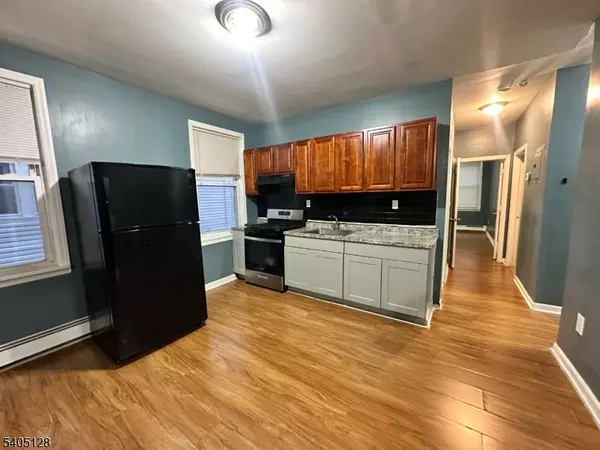 Newark City, NJ 07112,241 Wainwright St