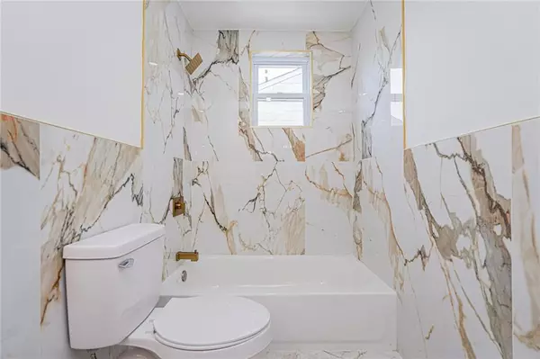 Staten  Island, NY 10303,312 Grandview AVE