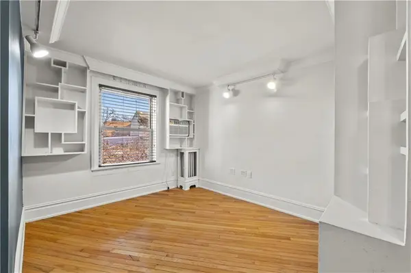 Queens, NY 11378,57-15 66th ST