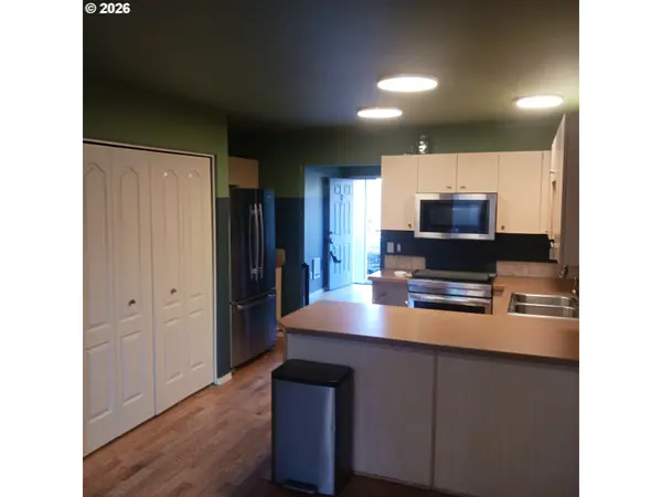 Bend, OR 97701,3151 NE WELLS ACRES RD