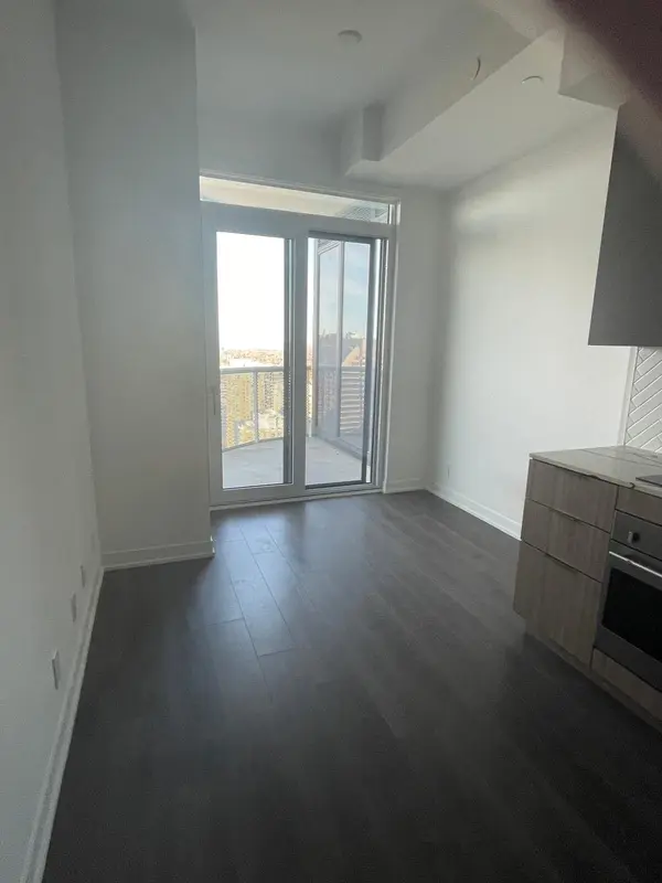 Toronto C14, ON M2N 4L8,15 Holmes AVE #3007