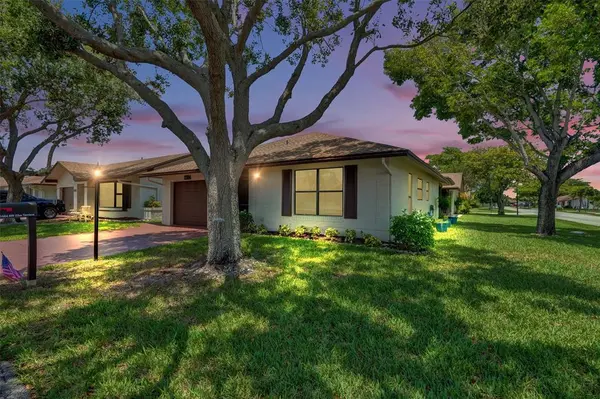 Deerfield Beach, FL 33442,1584 SW 22nd Ter