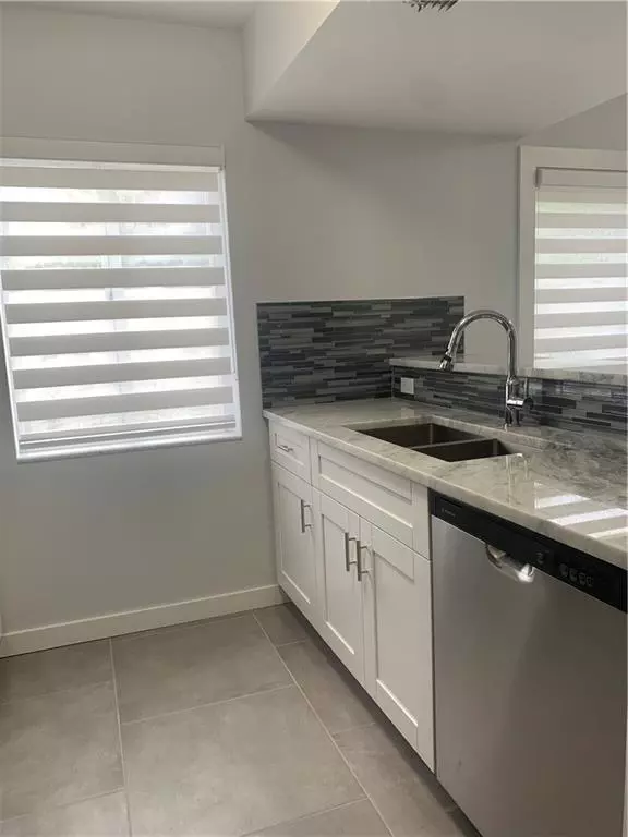 Weston, FL 33326,103 Riviera Cir