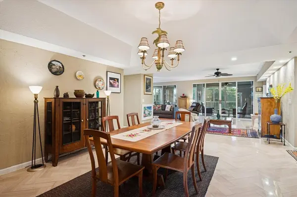 Pompano Beach, FL 33069,4112 W Palm Aire Dr #124A