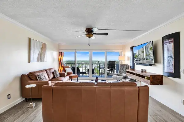 Pompano Beach, FL 33062,801 S Federal Hwy #PH-14