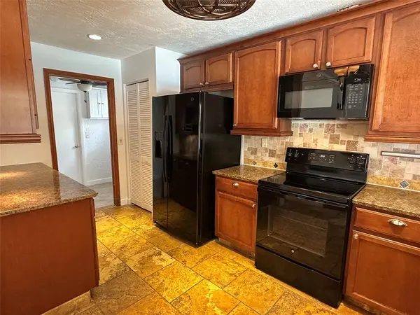 Coral Springs, FL 33071,364 NW 107th Ter