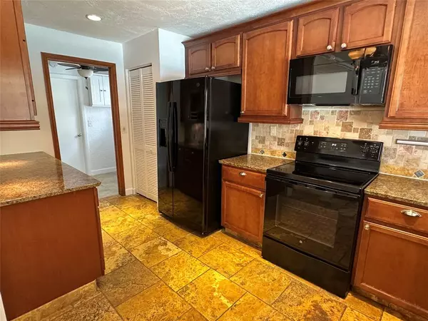 Coral Springs, FL 33071,364 NW 107th Ter