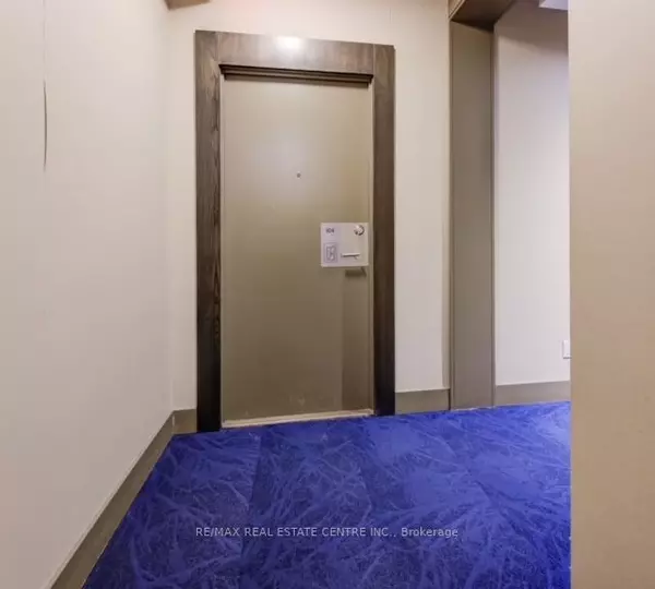 Mississauga, ON L5B 0G3,4065 Brickstone Mews #1104