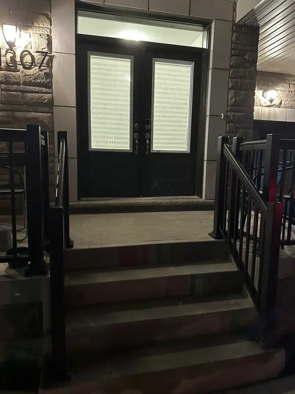 Milton, ON L9E 2B7,1307 Lily CRES