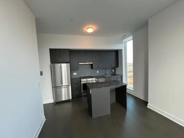 Oakville, ON L6H 8C8,3240 William Coltson AVE #2008